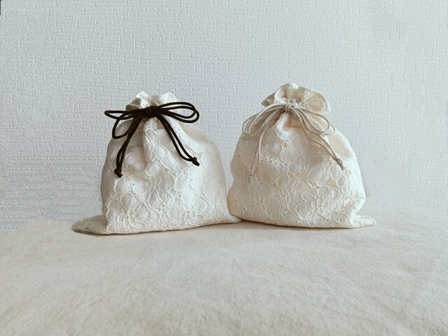 花柄レース刺繍アンティーク風巾着 | iichi 日々の暮らしを心地よく