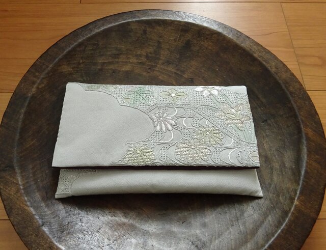 汕頭刺繡を楽しむお懐紙入れ(弐) | iichi 日々の暮らしを心地よく 汕頭刺繡を楽しむお懐紙入れ(弐) | iichi 日々の暮らしを心地よく