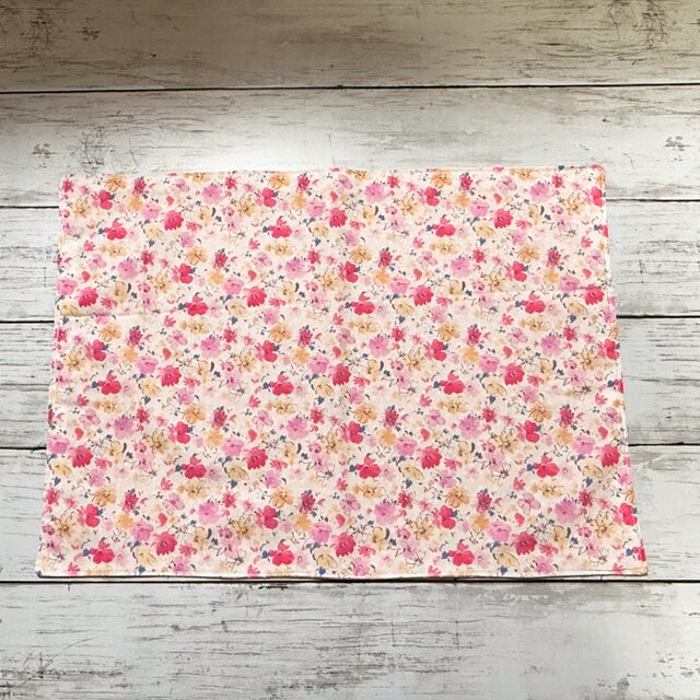 ランチョンマット(29×40／リバーシブル) 【水彩flower☆ピンク