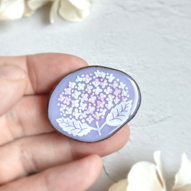 紫陽花のブローチ ステンドグラスブローチ | iichi 日々の暮らしを