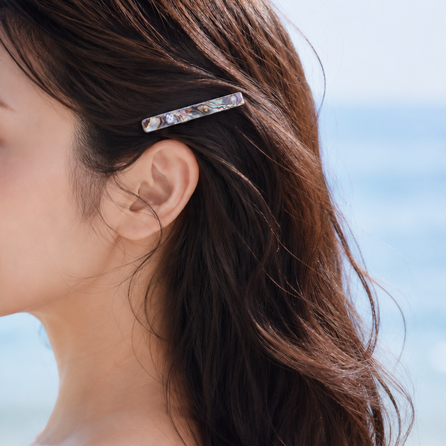 虹色の光沢☆アバロンシェルのヘアクリップ ～人魚の髪飾り | iichi