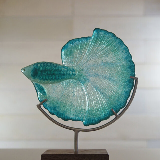 魚のオブジェ［ベタ 翠色］ | iichi 日々の暮らしを心地よくする