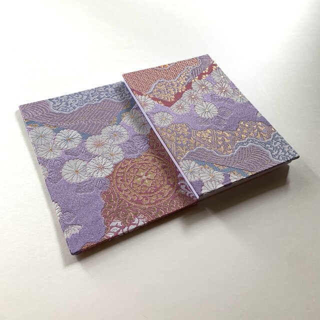 紫雅』 金襴織物御朱印帳 B6大判サイズ 紫 菊 道長取り 吉祥文様 高貴