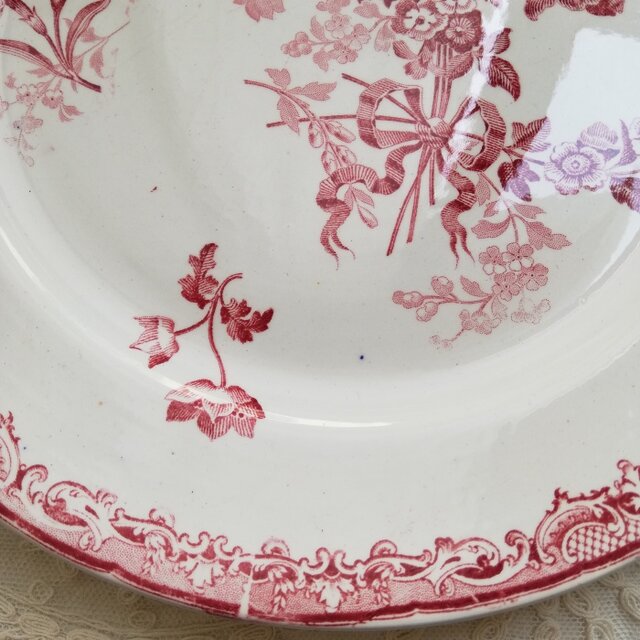 フランス サルグミンヌ SARREGUEMINES FONTANGES レッドフラワー