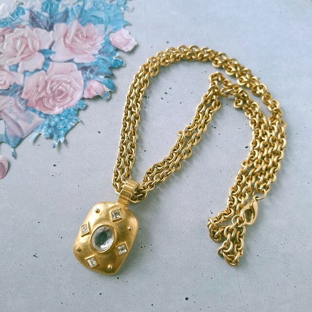 Catherine Stein》two strand matte gold clear plastic ヴィンテージ