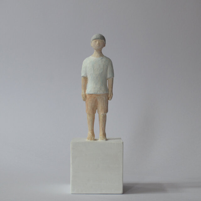 木彫りの人 | iichi 日々の暮らしを心地よくするハンドメイドや