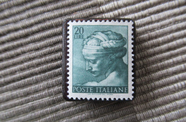 イタリア 美術1961年 切手ブローチ11056 | iichi 日々の暮らしを