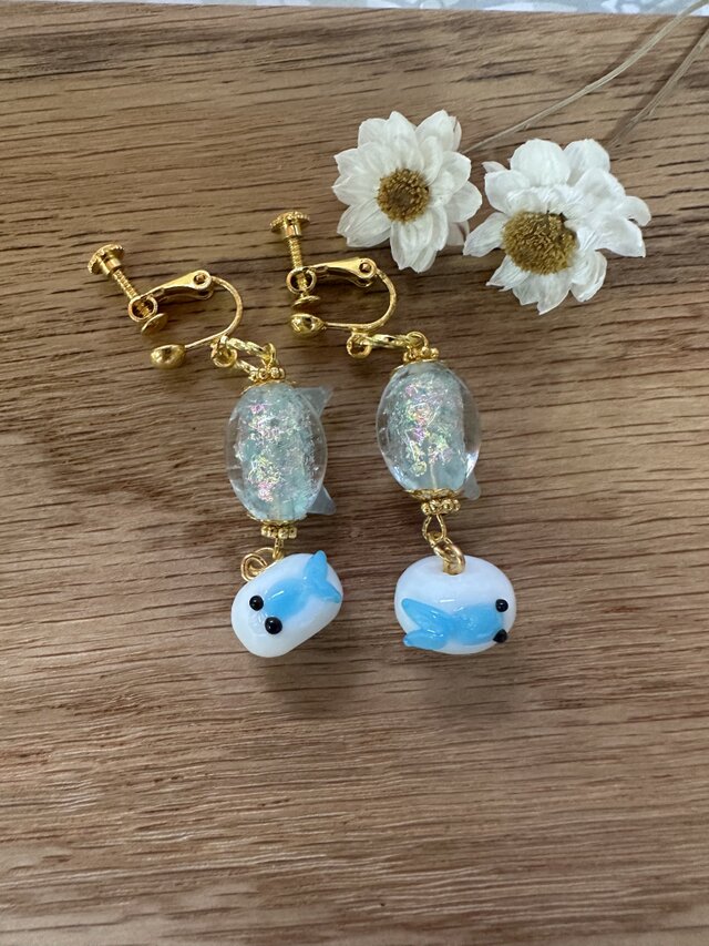 金魚とねこのアクセサリー | iichi 日々の暮らしを心地よくする