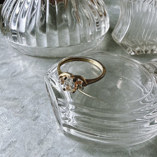 80's〜　vintage ring リング　　17〜18号 R447-ヴィンテージリング U.S.A. 1970-80's 18K H.G.E Oval 3-Stone