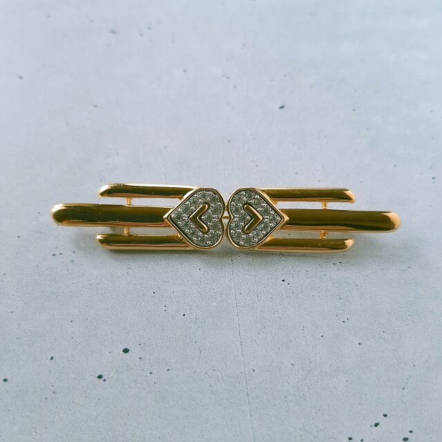 MONET》 clear rhinestone heart bar vintage brooch モネ