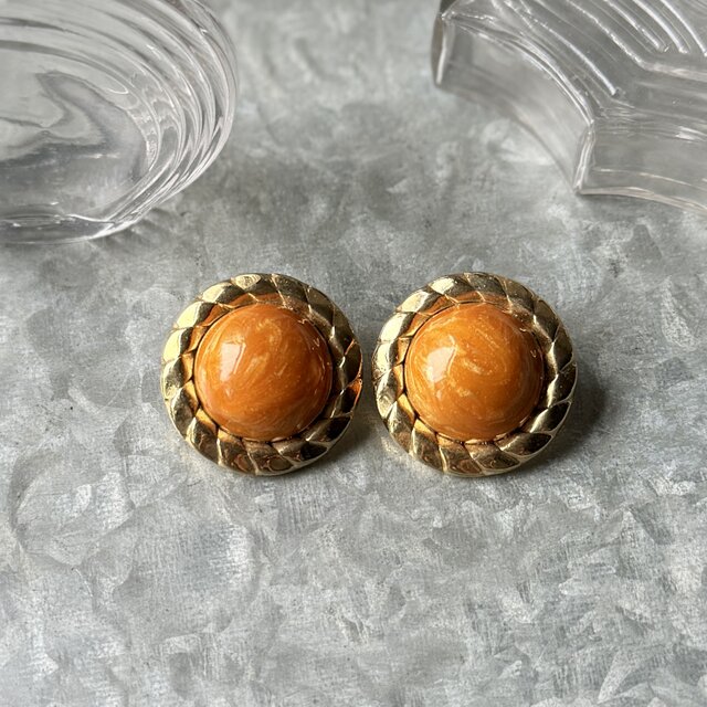 P811-ヴィンテージピアス U.S.A. 1970-80's Apricot Orange Cabochon