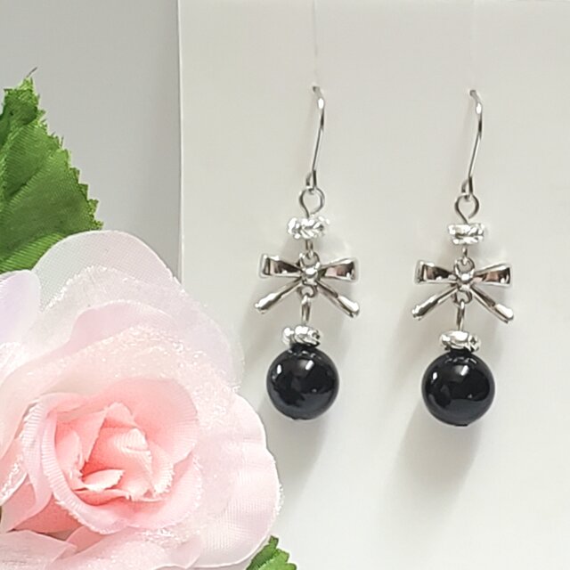 オニキス×シルバー リボン＊ピアス＊天然石＊大人可愛い＊サージカル