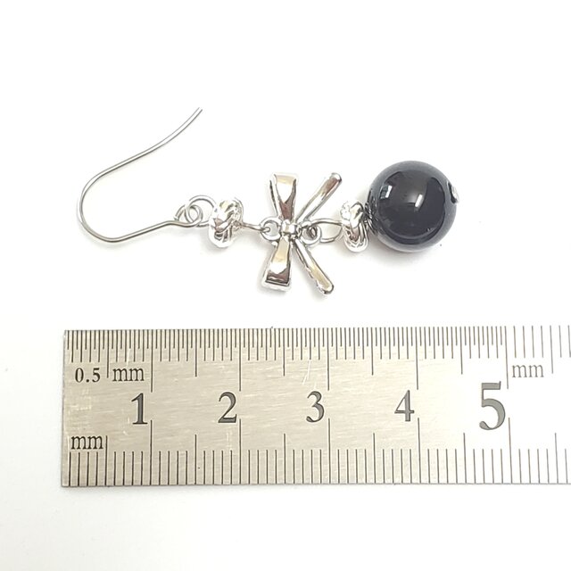 オニキス×シルバー リボン＊ピアス＊天然石＊大人可愛い＊サージカル