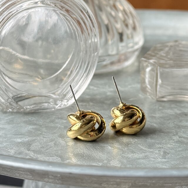 ハンドメイドピアス1642 P812-ヴィンテージピアス U.S.A. 1980's Glossy Gold Tone | iichi