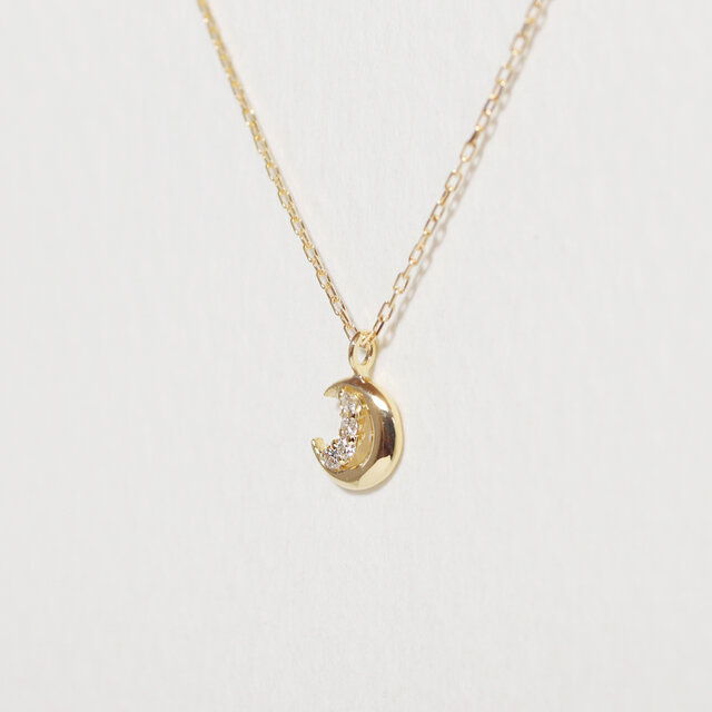 K18 0.02ct 三日月ダイヤモンドペンダント ネックレス 18金 星 月