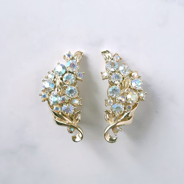 gold tone leaf aurora rhinestone flower ヴィンテージイヤリング