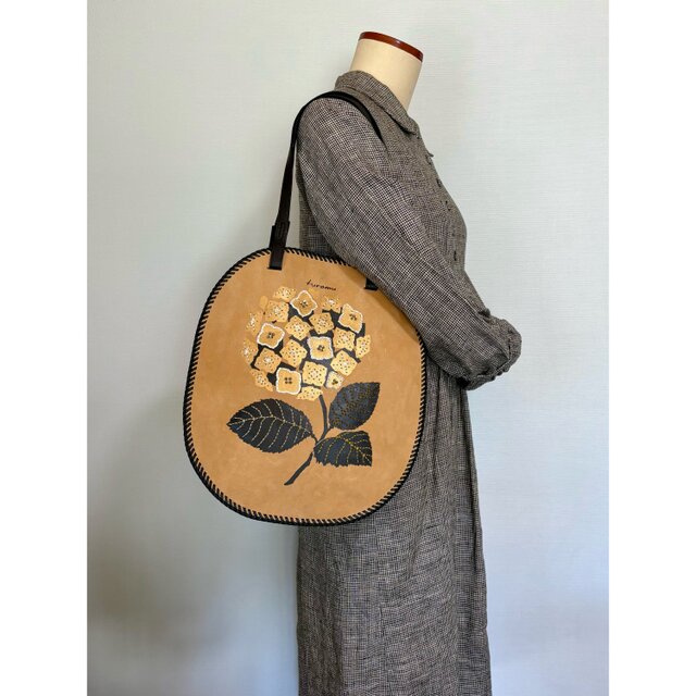Atelier oval №5 | iichi 日々の暮らしを心地よくするハンドメイドや