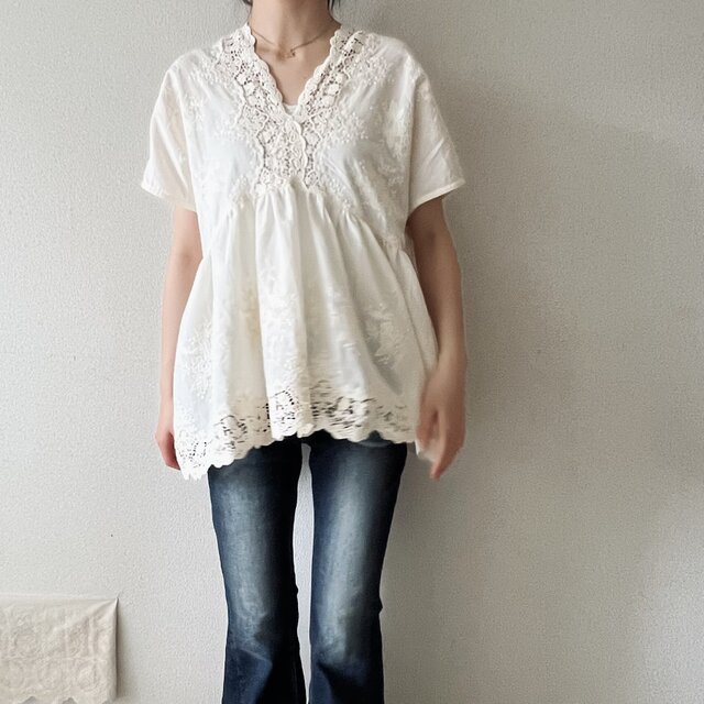 花柄刺繍コットンレース フレンチスリーブブラウス | iichi 日々の