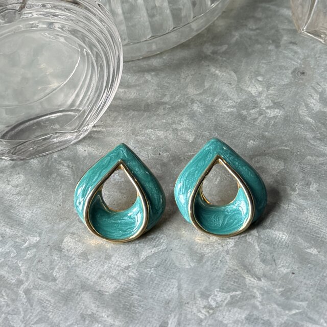 P816-ヴィンテージピアス U.S.A. 1970-80's Marble Emerald Green