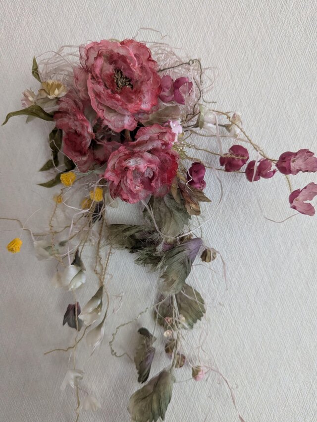 布花 赤色のバラリース / 00148 | iichi 日々の暮らしを心地よくする