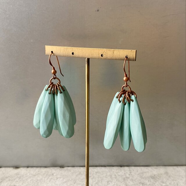 Vintage 90s USA retro swing drop beads pierce | iichi 日々の暮らし