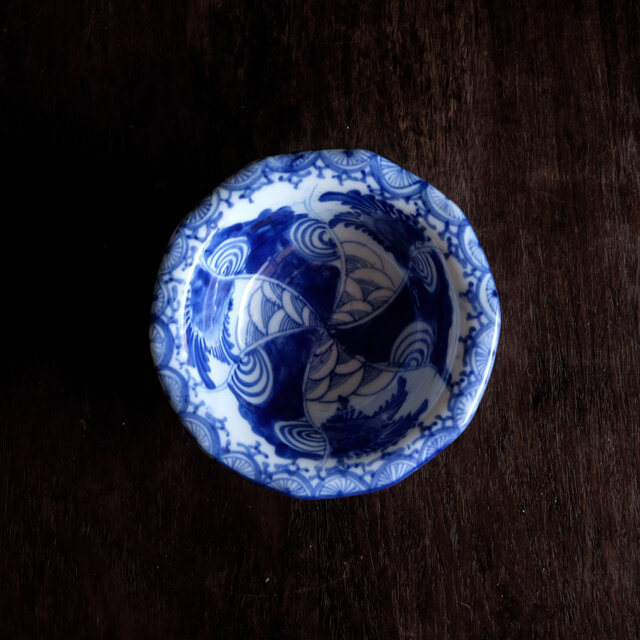 伊万里 捻れ紋染付鉢 捻れ文様と青海波 花 骨董/antiques 龍 アート JP