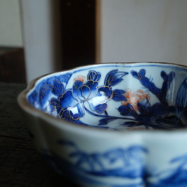 古伊万里　大鉢　骨董　アンティーク 伊万里 芍薬文錦手金彩大鉢 骨董・antiques アンティーク和食器 古美術