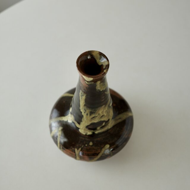 Ceramic Vase | iichi 日々の暮らしを心地よくするハンドメイドや