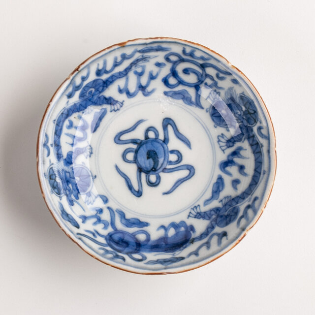 希少　幕末～明治　古伊万里　染付獅子図　手塩皿　角豆皿　豆皿　アンティーク　骨董 古伊万里 染付雲龍宝珠文 手塩皿 豆皿 明治時代 F683 | iichi 日々の
