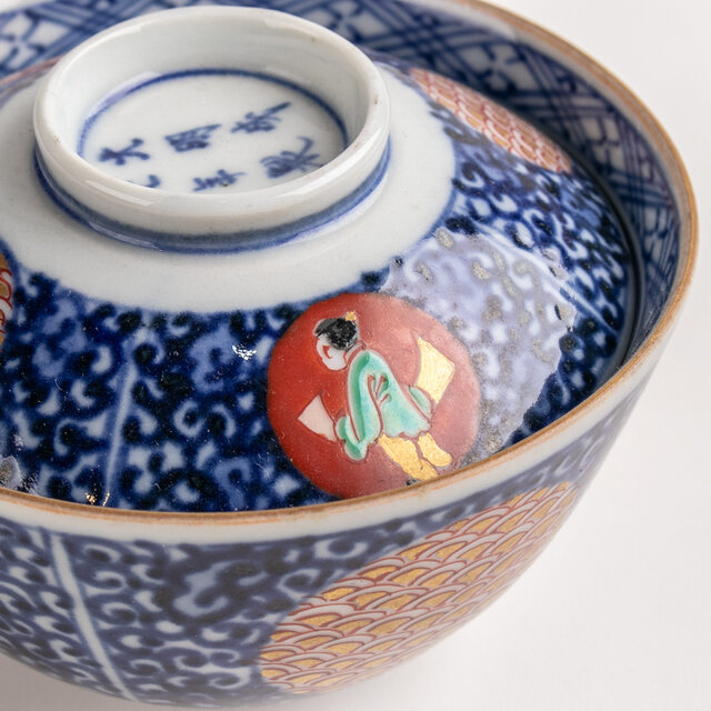 大聖寺伊万里 金襴手 蛸唐草人物文蓋茶碗 明治時代 D515 | iichi 日々