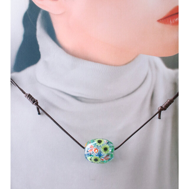 ♡木製一刀彫り　特大　びん玉・浮き玉・ガラス玉♡ ひまわりと金魚のとんぼ玉（ガラス玉） | iichi 日々の暮らしを