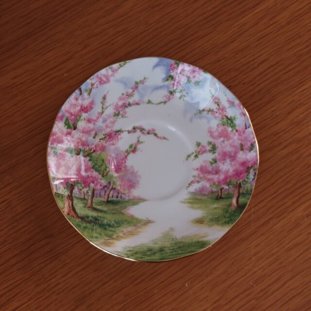 Royal Albert ｜ Blossom Time ｜ ロイヤルアルバート ブロッサム