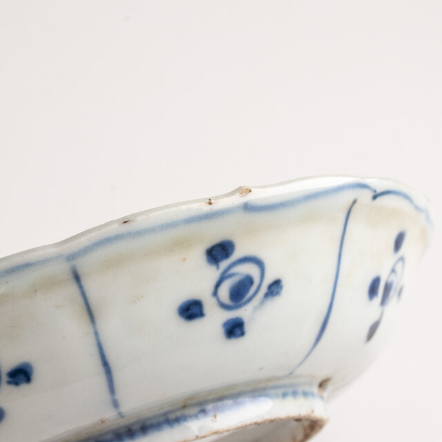 古染付 芙蓉手花鳥文中皿 明末〜清初 | iichi 日々の暮らしを心地よく