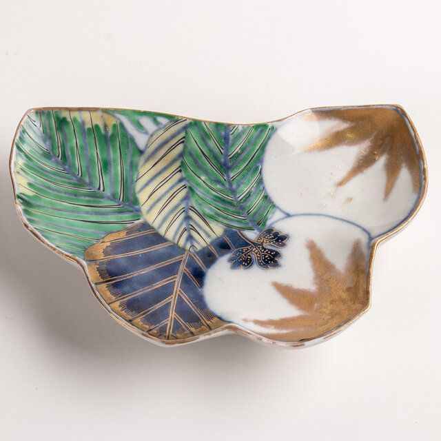 九谷焼 金襴手飾鉢 金彩色絵　人物風景図鉢 明治期 西田銘　古美術 骨董 九谷焼 色絵金彩 蕪文変り皿 明治時代 | iichi 日々の暮らしを心地よく