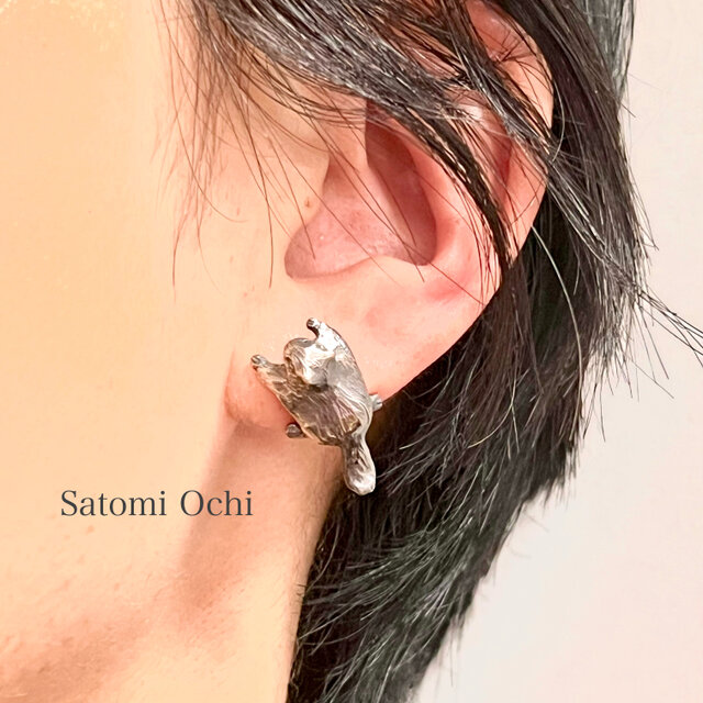 ピアス モモンガ様 モモンガのピアス | iichi 日々の暮らしを心地よくするハンドメイドや