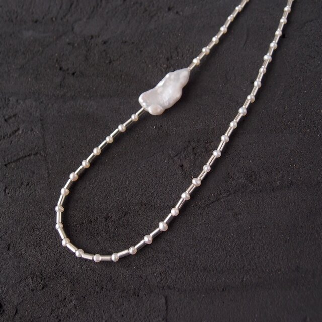 Hematite × Baby Pearl／ヘマタイト ワンポイントネックレス（ベビー