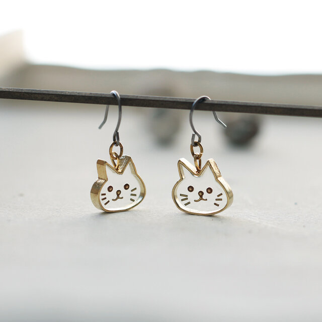 ちいさいねこちゃん｜ピアス｜イヤリング｜P572 | iichi 日々の暮らし