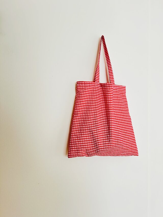【週末限定10%OFF】トートバッグ 赤 ギンガムチェック 小とポーチ(未使用) ギンガムチェックのトートbag | iichi 日々の暮らしを心地よくする