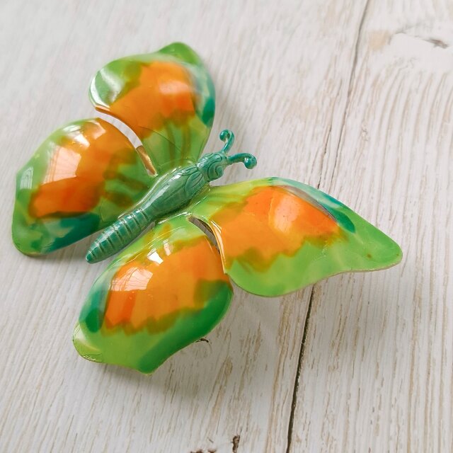 GERMANY》 light green orange enamel butterfly ドイツ ヴィンテージ