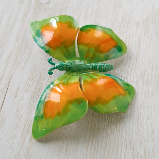GERMANY》 light green orange enamel butterfly ドイツ ヴィンテージ