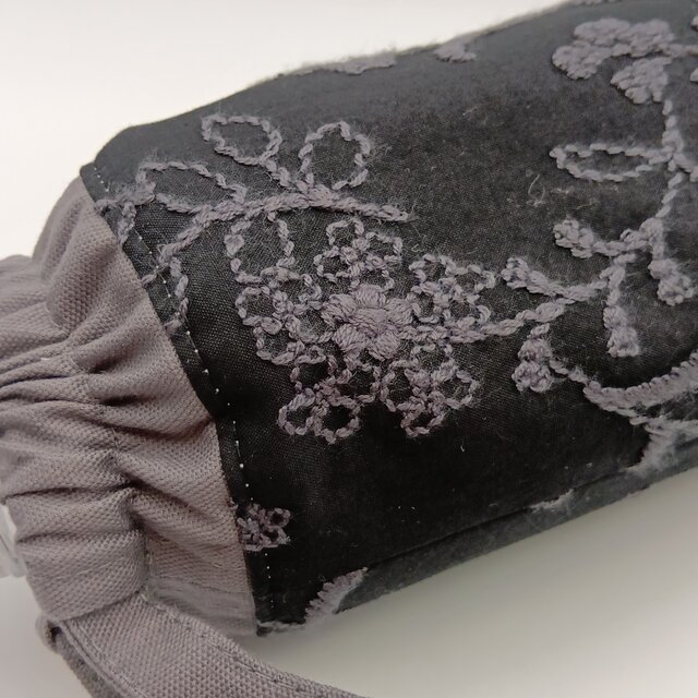 刺繍 保温・保冷！！洗える ペットボトルカバー ブラック 797 | iichi