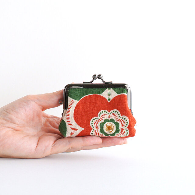 アンティーク 刺繍入り ミニバッグ グリーン×赤 英国 アンティーク 刺繍入り ミニバッグ グリーン×赤 英国 アンティーク