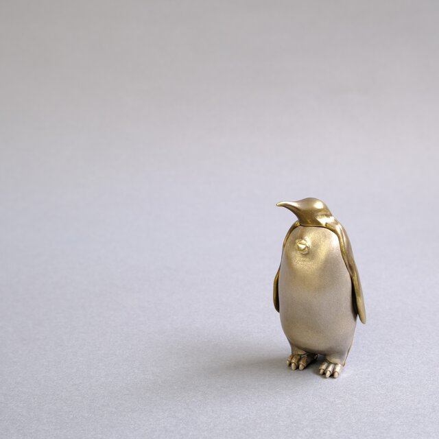 エンペラーペンギン Silver & Brass | iichi 日々の暮らしを心地よく