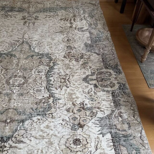 超大判　レア172×270アイボリー×グレージュカーキ　トルコヴィンテージラグ 超大判 レア172×270アイボリー×グレージュカーキ トルコヴィンテージ