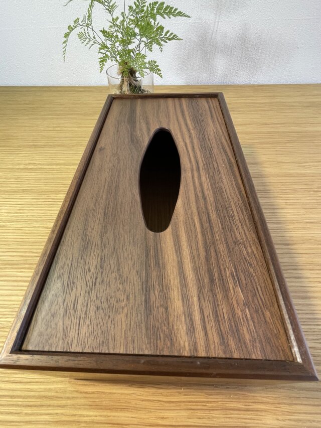 無垢ウォールナットの木組みティッシュケース | iichi 日々の暮らしを
