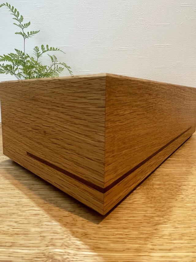 無垢ナラの木組みティッシュケース | iichi 日々の暮らしを心地よく