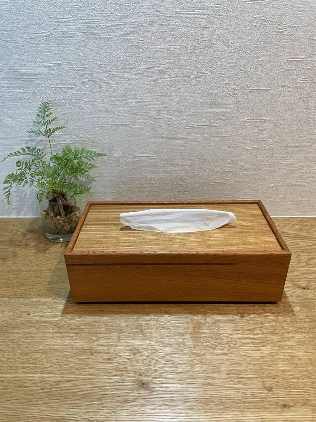 無垢 欅（ケヤキ）の木組みティッシュケース | iichi 日々の暮らしを