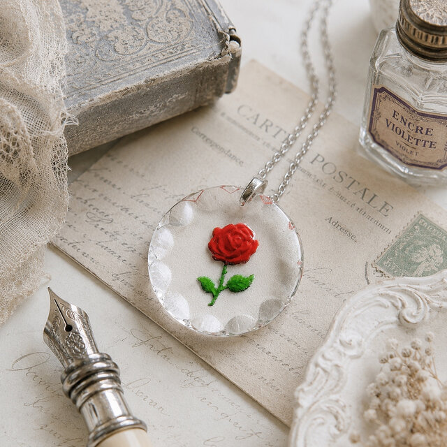 ドイツ製 ヴィンテージ】ガラスの薔薇 vintage rose ネックレス