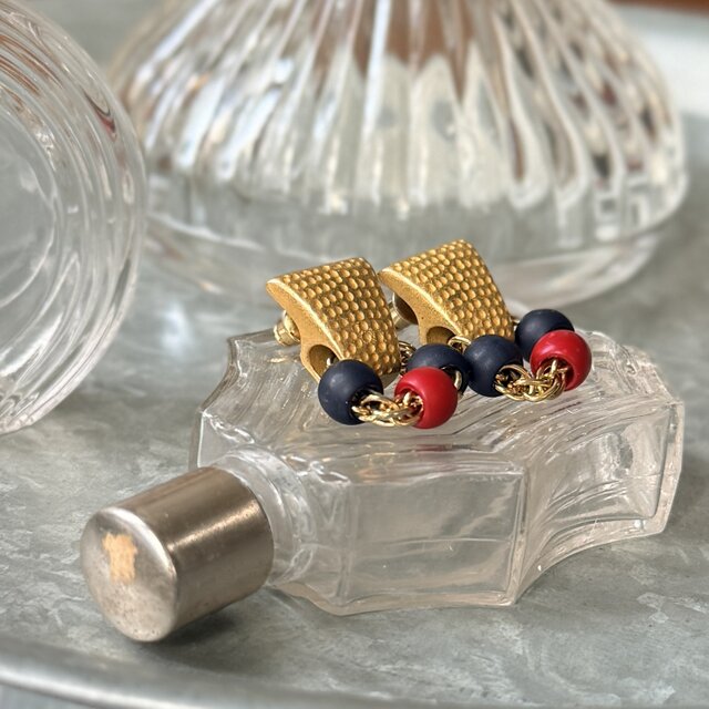 P824-ヴィンテージピアス U.S.A. 1980-90's Hammered Gold & Tricolor