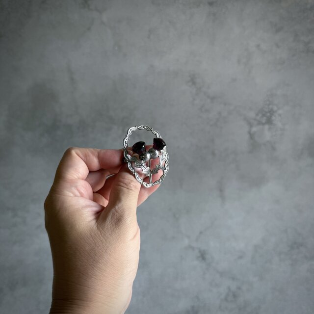 347 ヴィンテージ 紫花の誇り – ケルト アザミ ブローチ | iichi 日々